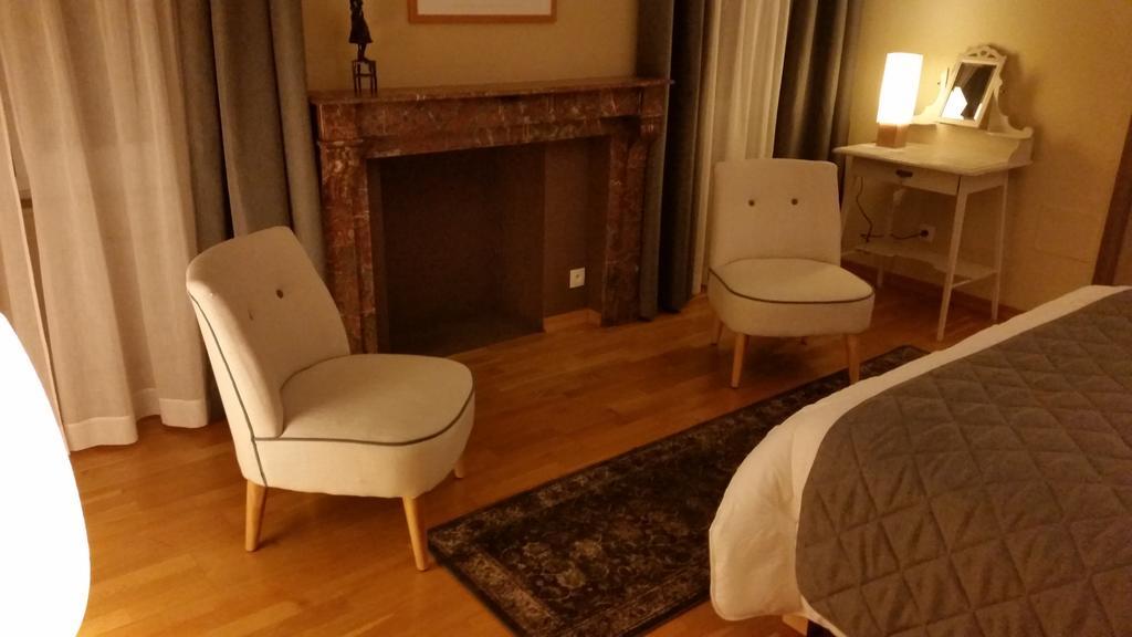 La Chouette Maison - Chambres D'Hotes Et Gite En Ville Ремирмонт Стая снимка