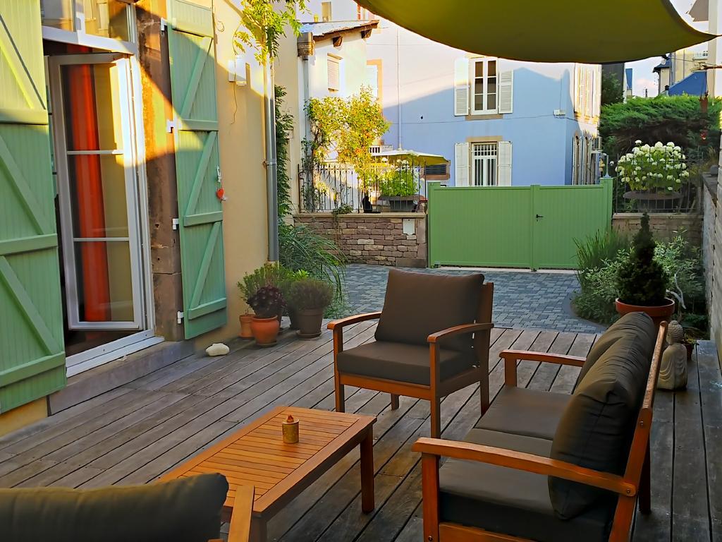 La Chouette Maison - Chambres D'Hotes Et Gite En Ville Ремирмонт Екстериор снимка